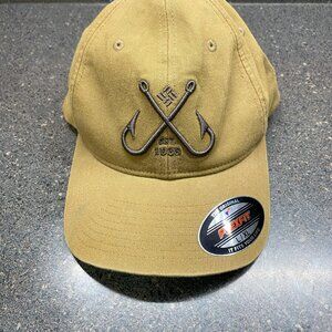 Columbia Flexfit Fishing Ball Cap Size L/XL